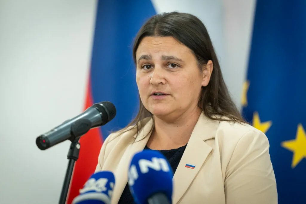 Ministrica Lep Šimenko se bo udeležila na 30-letnice Društva porabskih slovenskih upokojencev