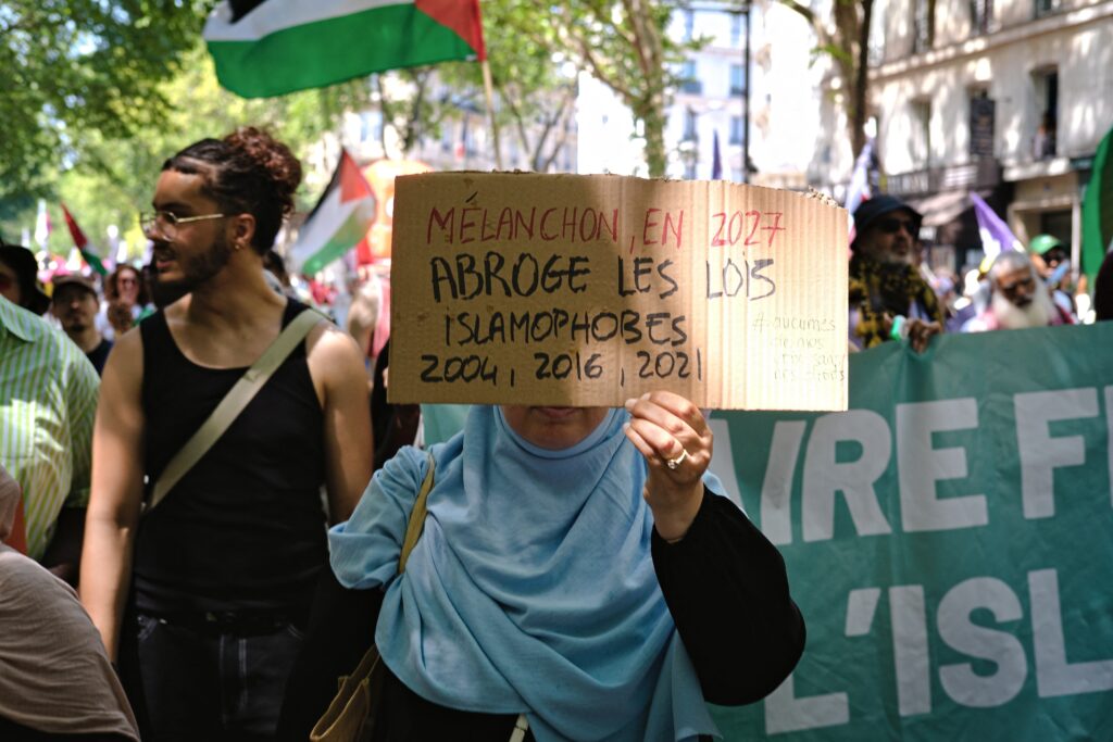 Arabski novinar svari zahodno civilizacijo: Vašo strpnost islam uporablja kot orožje!