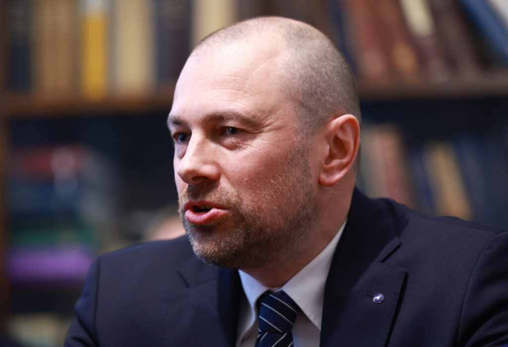 Šef NLB Blaž Brodnjak brez dlake na jeziku obračunal s Socialnimi demokrati