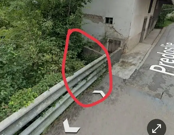 [RAZKRIVAMO] To je kraj tragedije, kjer je mlad par omahnil v globino