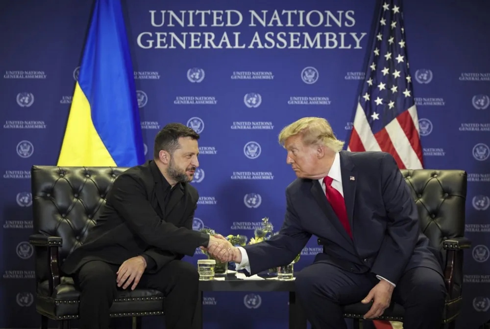 Zelenski pravi, da je Trump sprejel “končno odločitev” o licencah za Patriot
