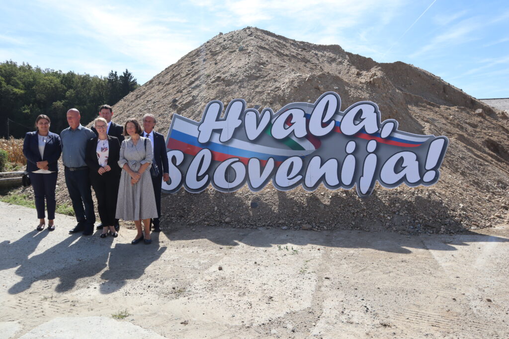 Ministrica za zamejce obiskala porabske Slovence