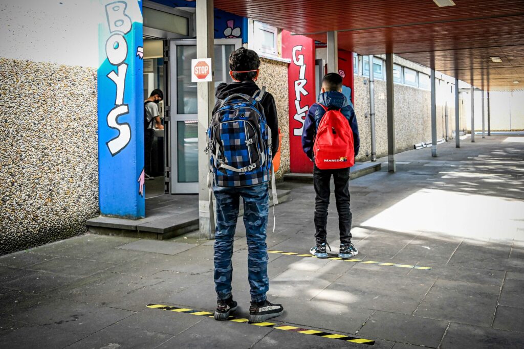V Levici strašijo z AfD: Preverili smo njihov šolski program – kaj je v njem tako spornega?