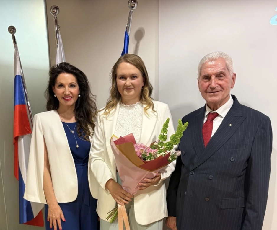 Alma Mater Europaea ima 3.000. diplomantko