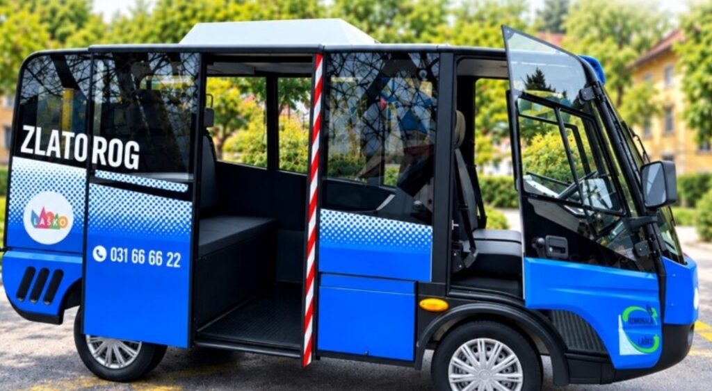 Električni minibus Zlatorog vse bolj priljubljen med domačini in obiskovalci