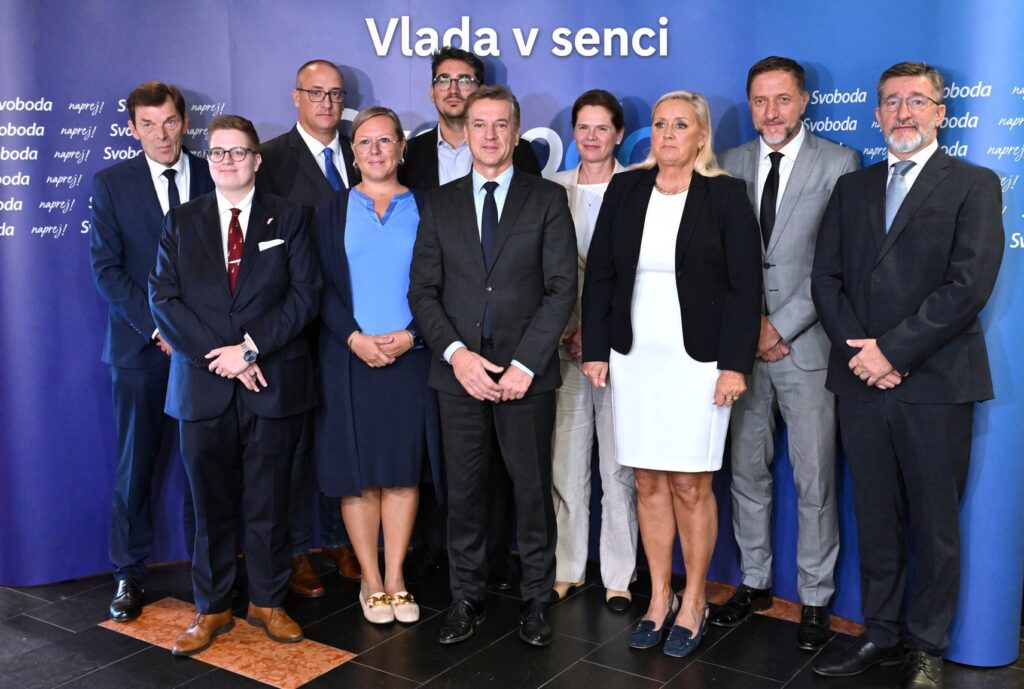 Senca, ki si želi žarometov