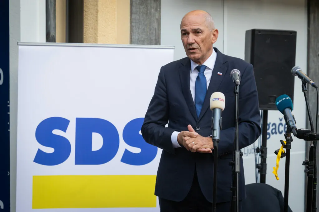 SDS krepi svoje vrste: Letos se je stranki pridružilo skoraj 8.000 novih članov