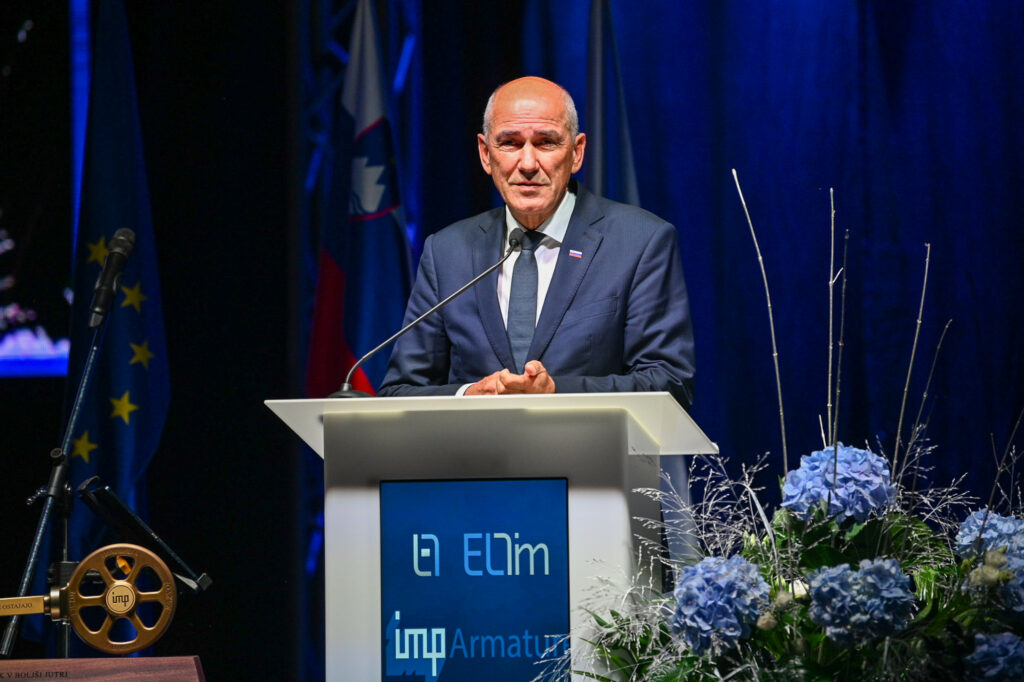 Janša ob 50 letnici IMP Armatur o razvojnem zakonu