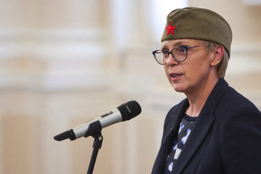 Pirc Musarjeva na strani agresorjev, ki so več kot 45 let teptali Slovence